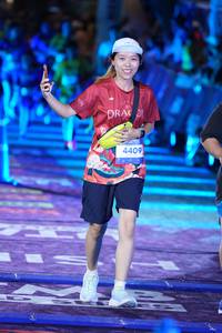 BIB: 4409
                            <button type="button" onclick="openModal(26262004)" class="btn btn-primary btn-sm float-right btn-popup" data-toggle="modal" data-target=".modal-high-quality">
                        <i class="fas fa-shopping-cart"></i> Add to Cart
                    </button>
                                            <button type="button" onclick="isThisMe(26262004, true)" class="btn btn-success btn-sm float-right btn-popup btn-isme hidden" data-toggle="tooltip" data-placement="bottom" title="นี่คือรูปของคุณใช่ไหม คลิกที่นี่เพื่อเอาเข้าอัลบั้ม">
                        <i class="fas fa-plus"></i> Add to album
                    </button>
                    <button type="button" onclick="isThisMe(26262004, false)" class="btn btn-warning btn-sm float-right btn-popup btn-isnotme hidden">
                        <i class="fas fa-ban"></i> Remove from album
                    </button>